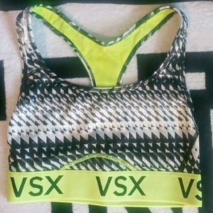 🆕NWOT VICTORIAS SECRET VSX SPORT BRA XS